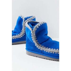 MOU Glacier Boots Size 7 NIB